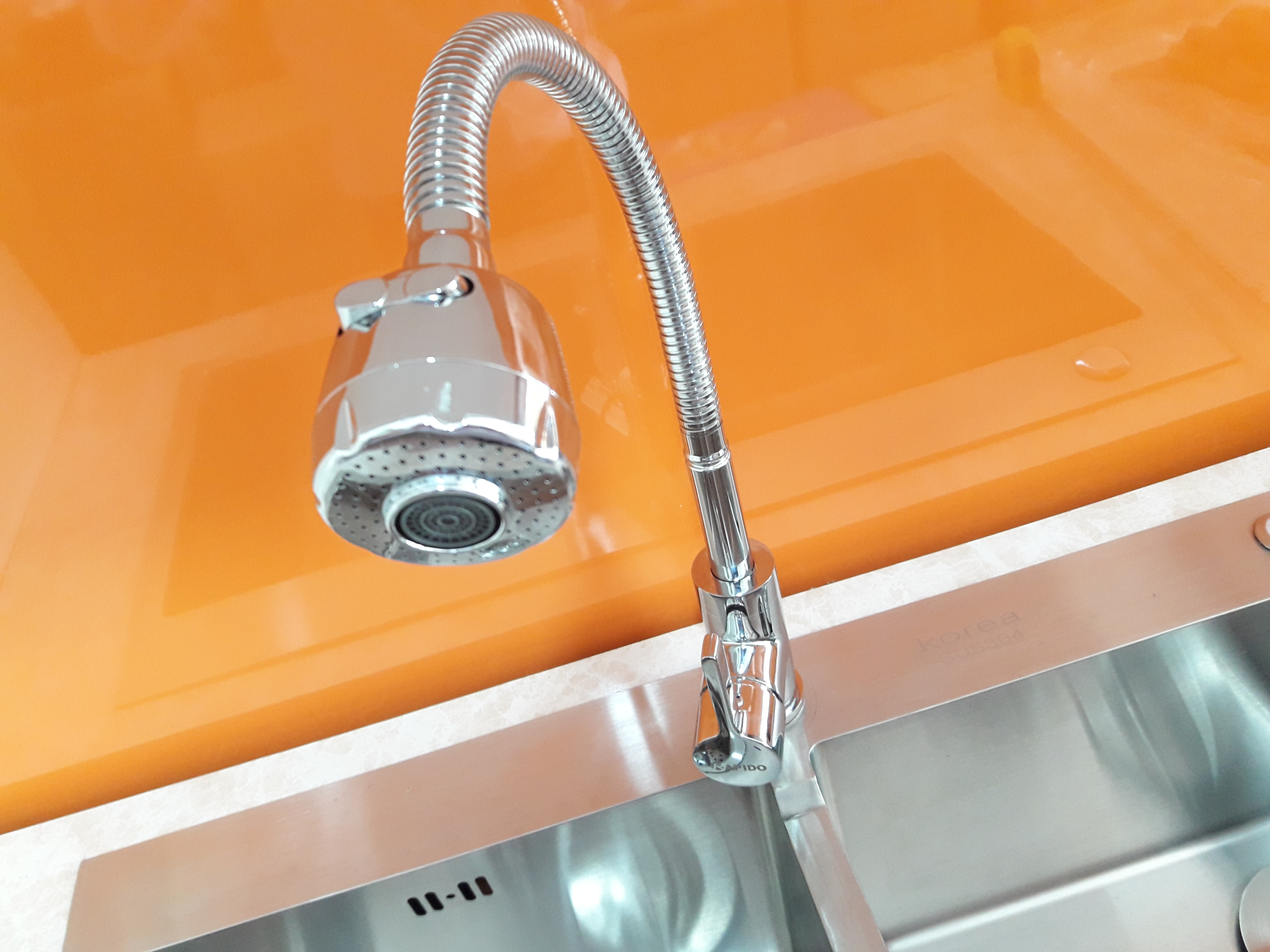 Chậu rửa chén bát nano kháng khuẩn inox 304 kèm vòi mềm