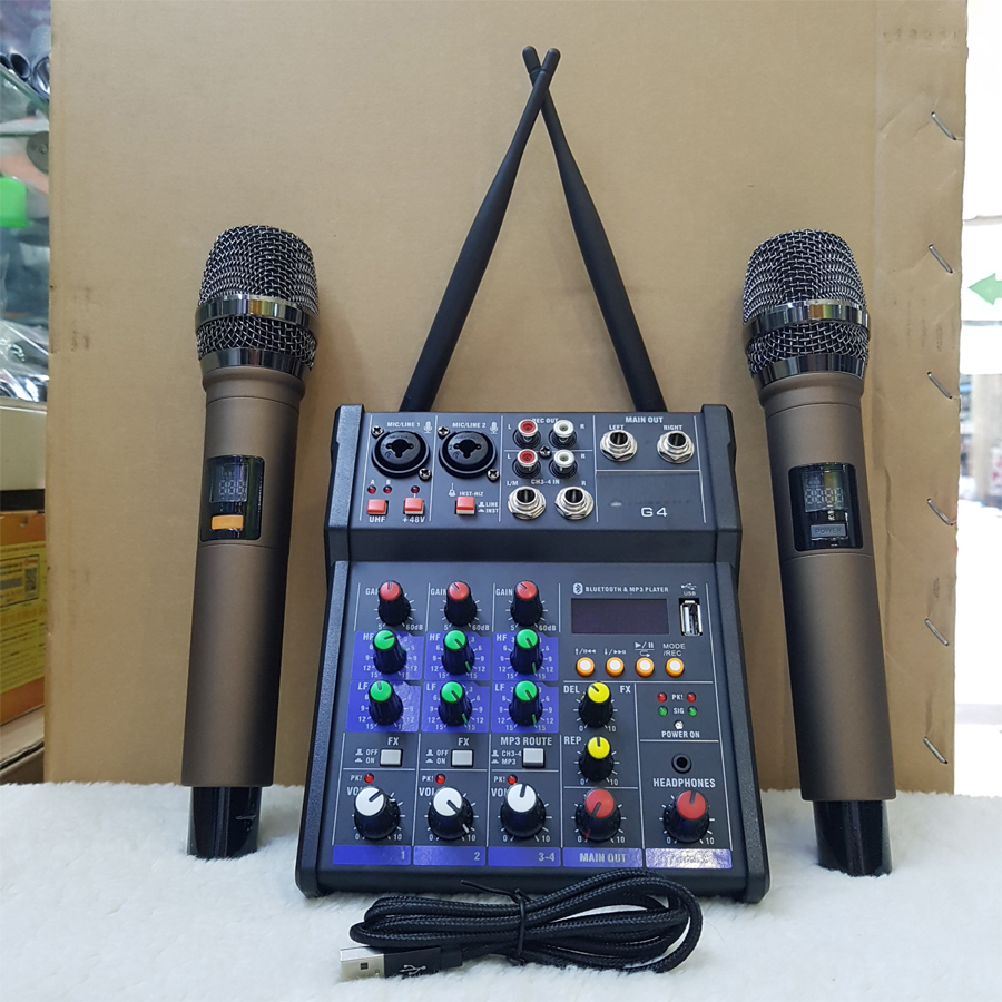 Bàn Mixer G4 livestream Thu Âm Karaoke được hỗ trợ màn hình LED có bluetooth 2 mic không dây Tiện Lợi