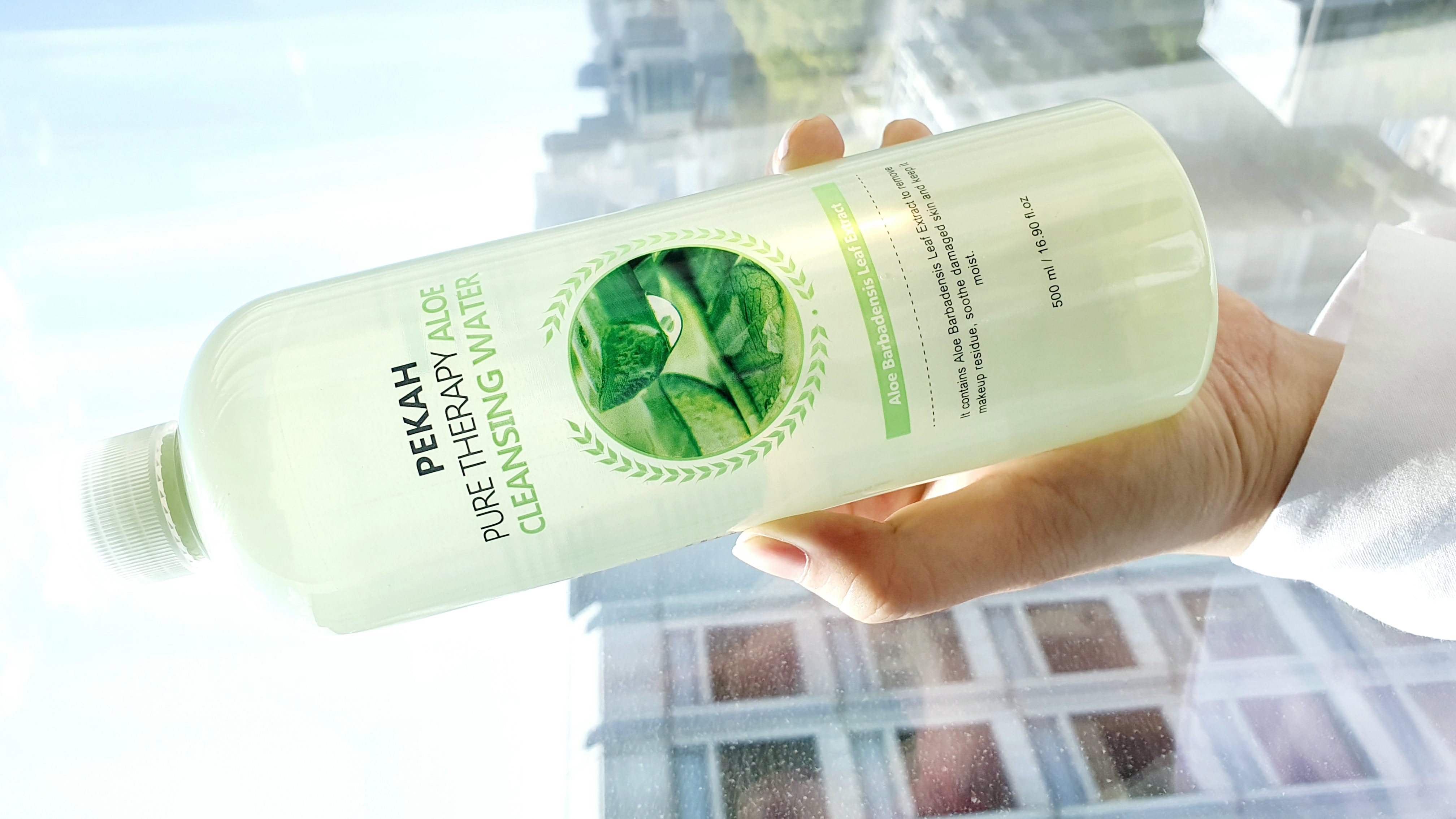 Nước tẩy trang dưỡng ẩm PEKAH PURE THERAPY ALOE CLEANSING WATER