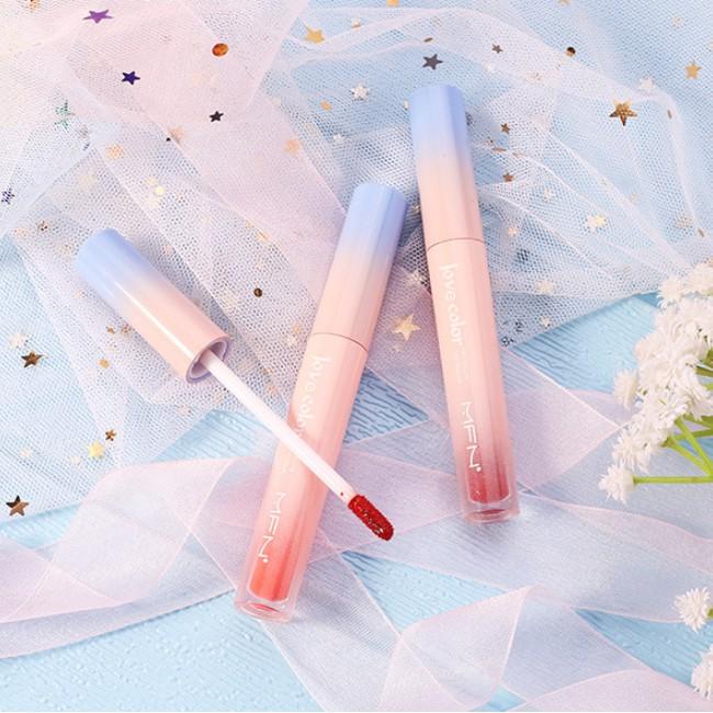 Son kem lì siêu mịn Love Color Silky Light Lip Gloss 5g