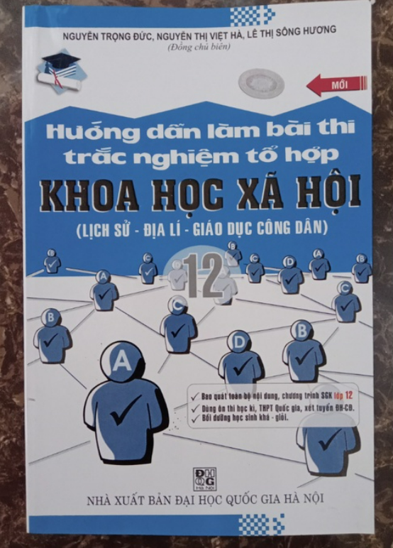 Sách - Hướng Dẫn Làm Bài Thi Tổ Hợp Khoa Học Xã Hội