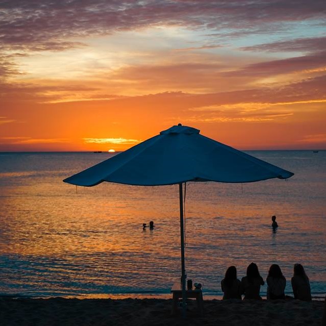 Gói 3N2Đ Sunset Sanato Resort 4* Phú Quốc - Buffet Sáng, Xe Đón Tiễn Sân Bay, Hồ Bơi, Bãi Biển Riêng, Check In Thoải Thích Điểm Ngắm Hoàng Hôn Đẹp Nhất Đảo Ngọc