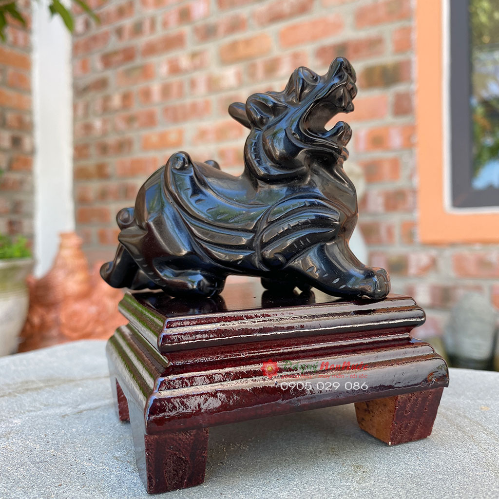 Tượng tỳ hưu phong thuỷ đá Obsidian 10cm - đá Non Nước