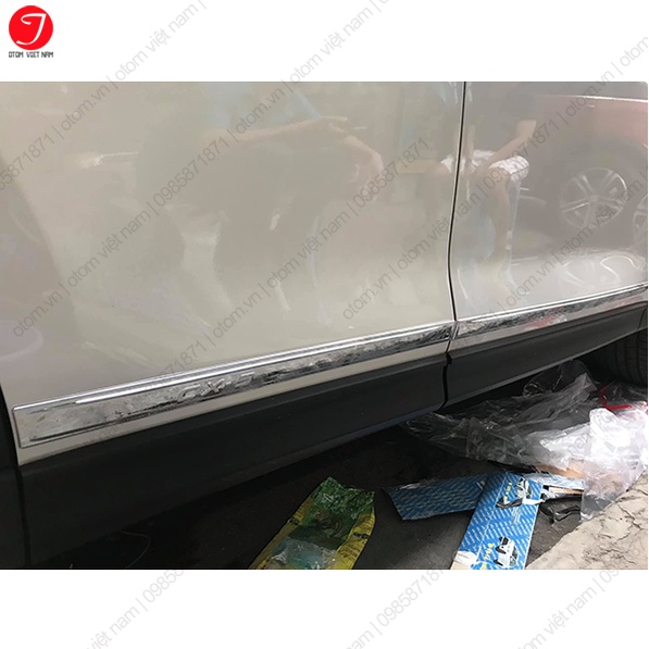 Ốp nẹp sườn hông xe Mazda Cx5, CX-5 2018- 2022, Nẹp hông xe Mazda Cx5 nhựa mạ crom cao cấp