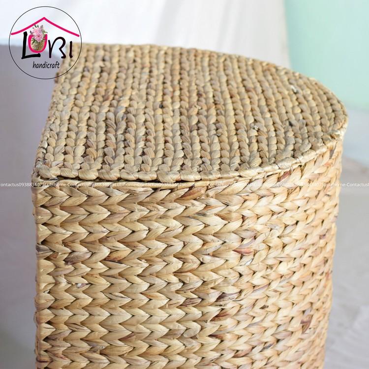 - Rương đựng đồ giặt đan lục bình hình bán nguyệt - sang trọng
