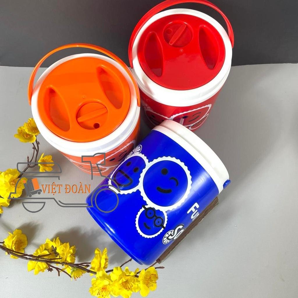 BÌNH GIỮ NHIỆT 1,5 lit . Nhựa PP ,PU nguyên sinh- Không đọng sương bên ngoài bình , giữ nhiệt lâu. Hàng Việt Nam