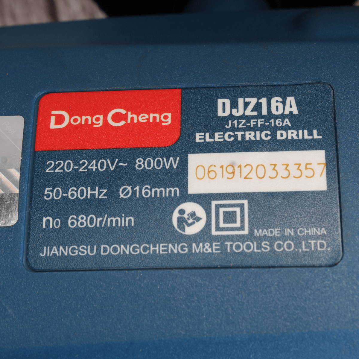 Máy khoan chuồn Dongcheng DJZ16A