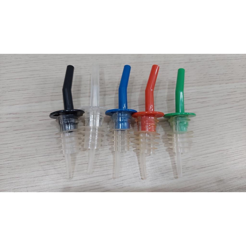 Vòi rót nhựa dài nhiều màu