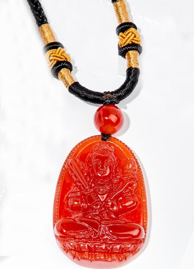 Mặt Dây Chuyền Hư Không Tạng Bồ Tát Đá Mã Não Đỏ  Ngọc Quý Gemstones