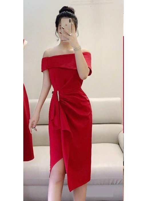 Đầm Ôm Body Trễ Vai Đính Hạt Xẻ Tà Thời Trang