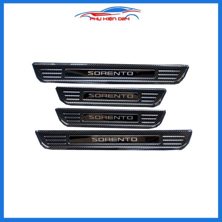 Bộ nẹp bước chân trong ngoài vân Cacbon xe Sorento 2020-2021 chống trầy làm đẹp ô tô