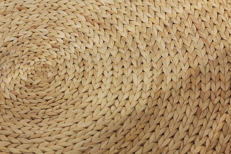 Thảm lót sàn hình tròn bằng lục bình tự nhiên, chụp hình decor D50cm, trang trí phong cách Hàn