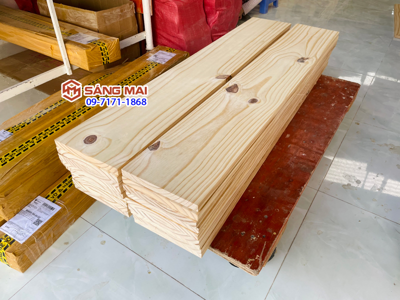 Gỗ thông tấm mặt rộng 20cm x dày 2cm x dài 1m + láng nhẵn mịn 4 mặt