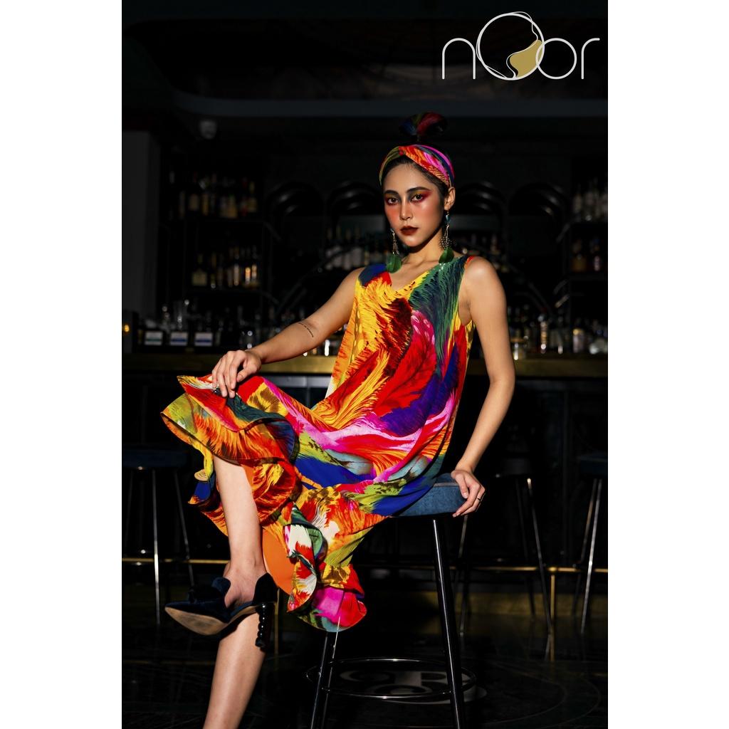 Váy cách điệu rực rỡ Le Paon - NV553