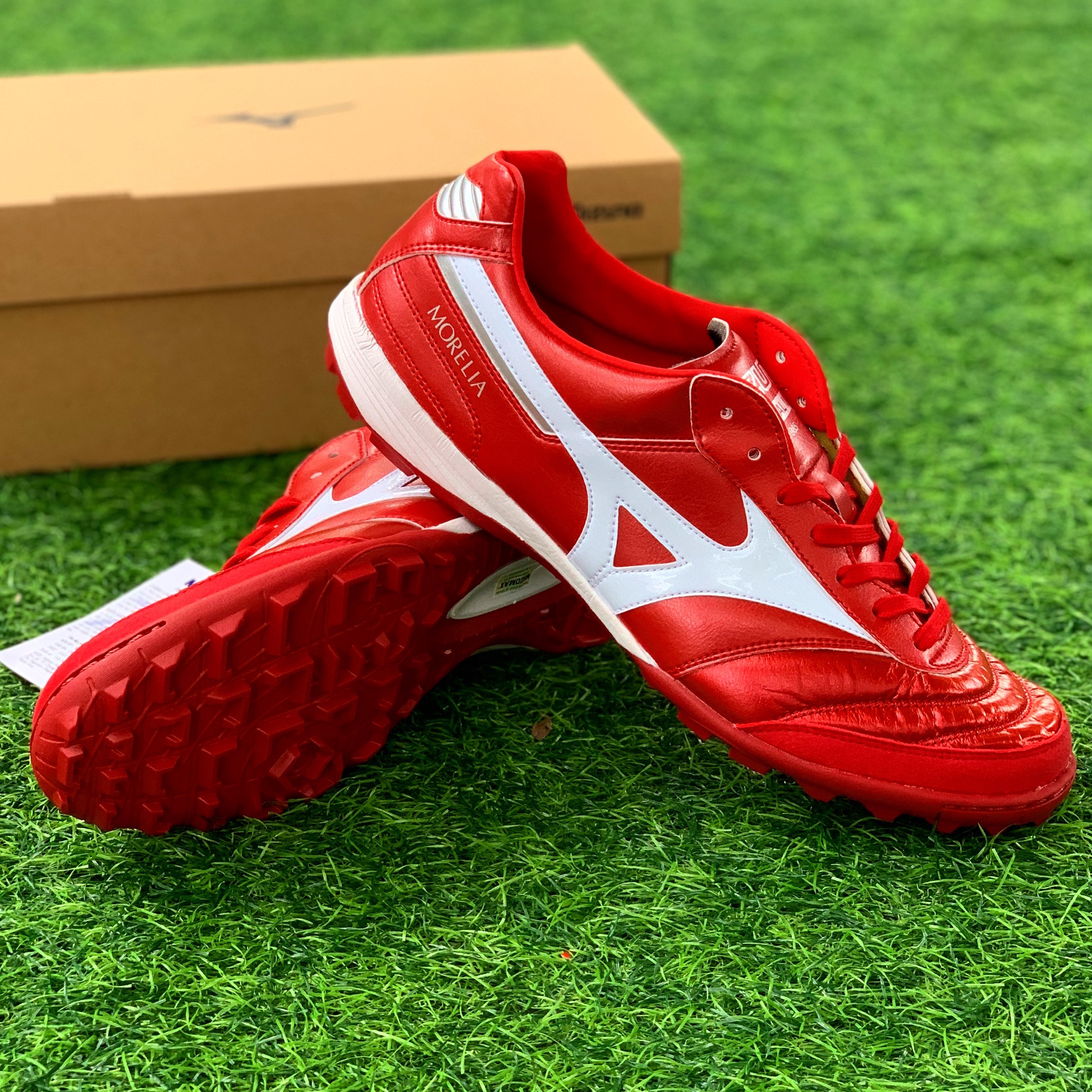 Giày đá bóng Mizuno Morelia Sala Elite TF - Q1GB221060 - Màu Đỏ