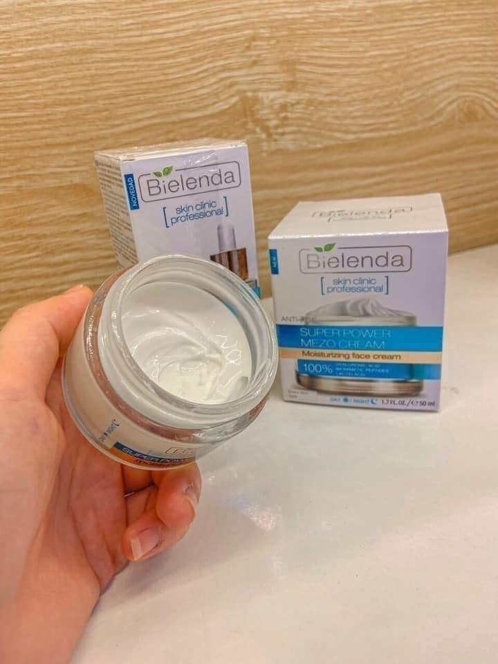 Kem Bielenda xanh dương cho khô, mất nước, nhạy cảm