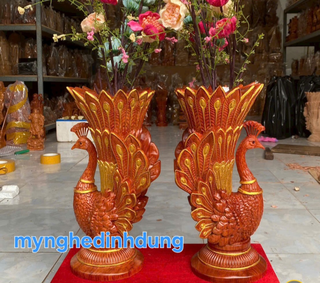 Cặp chim công cắm hoa phong thủy gỗ hương đá cao 30x12x14cm