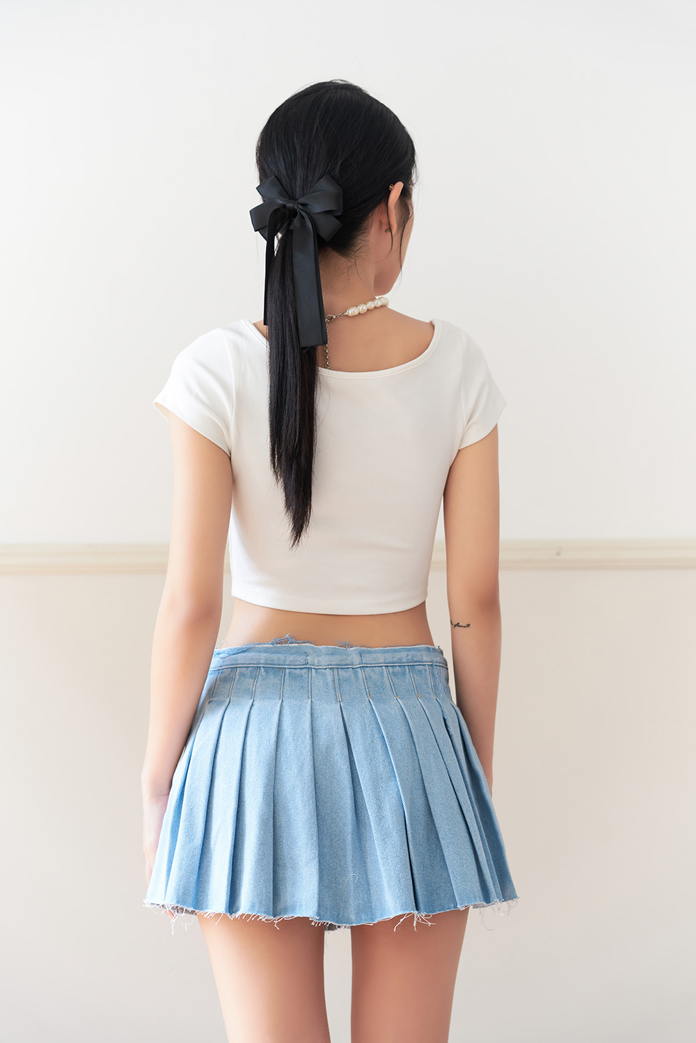 Hình ảnh DOTTIE - Áo crop top tay ngắn vải thun - T0686