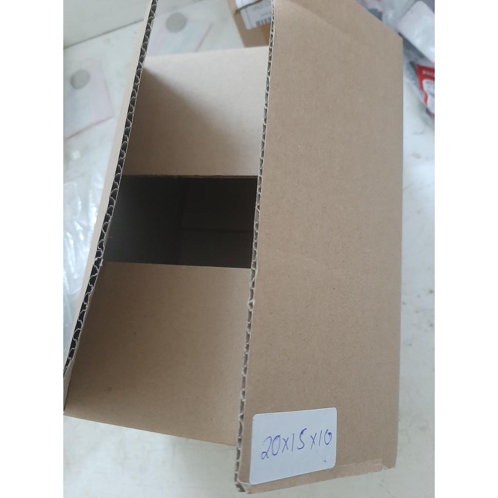 Hộp carton thùng bìa giấy cod đóng gói hàng Hộp carton đóng hàng giá 10 thùng