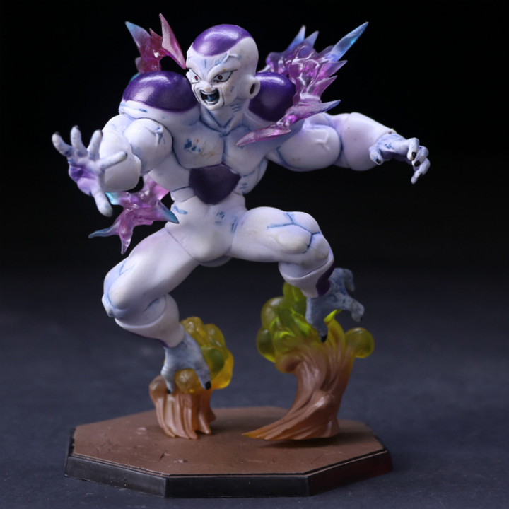 Mô hình Dragon Ball Frieza Đại Đế cấp độ 4 chiến đấu