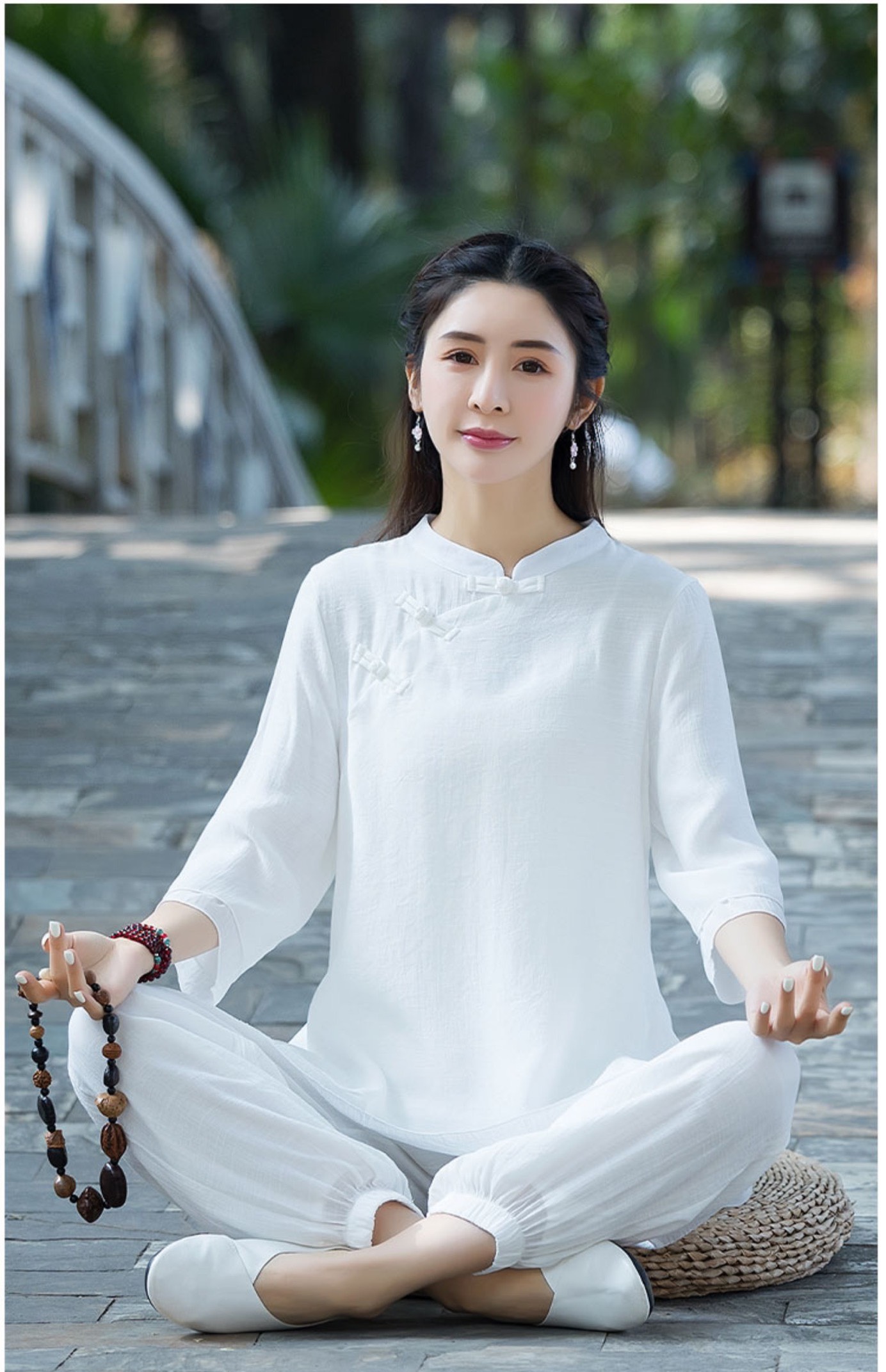 Đồ lam đi chùa, đồ thiền, yoga cao cấp - Bộ nữ cổ tàu ống bo màu trắng. Thiền Chay