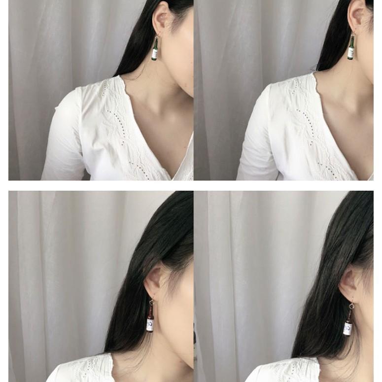 Khuyên tai chai rượu sochu độc đáo - Bông tai hình chai rượu mini đáng yêu  Duashop