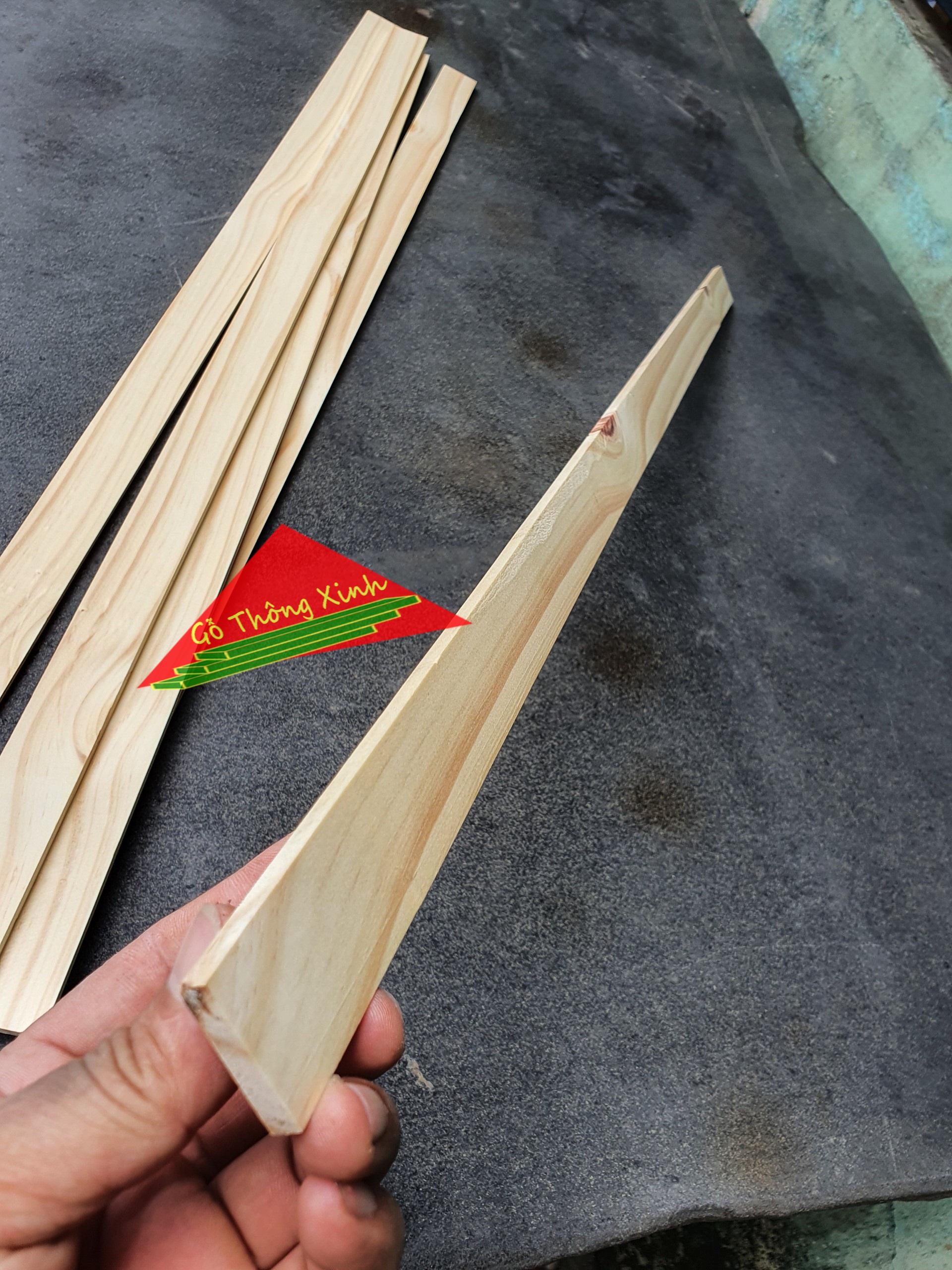 Thanh gỗ thông dày 1cm rộng 3cm dài 80 dùng làm nẹp chỉ, làm thùng gỗ decord, đóng chuồng thú cưng, DIY
