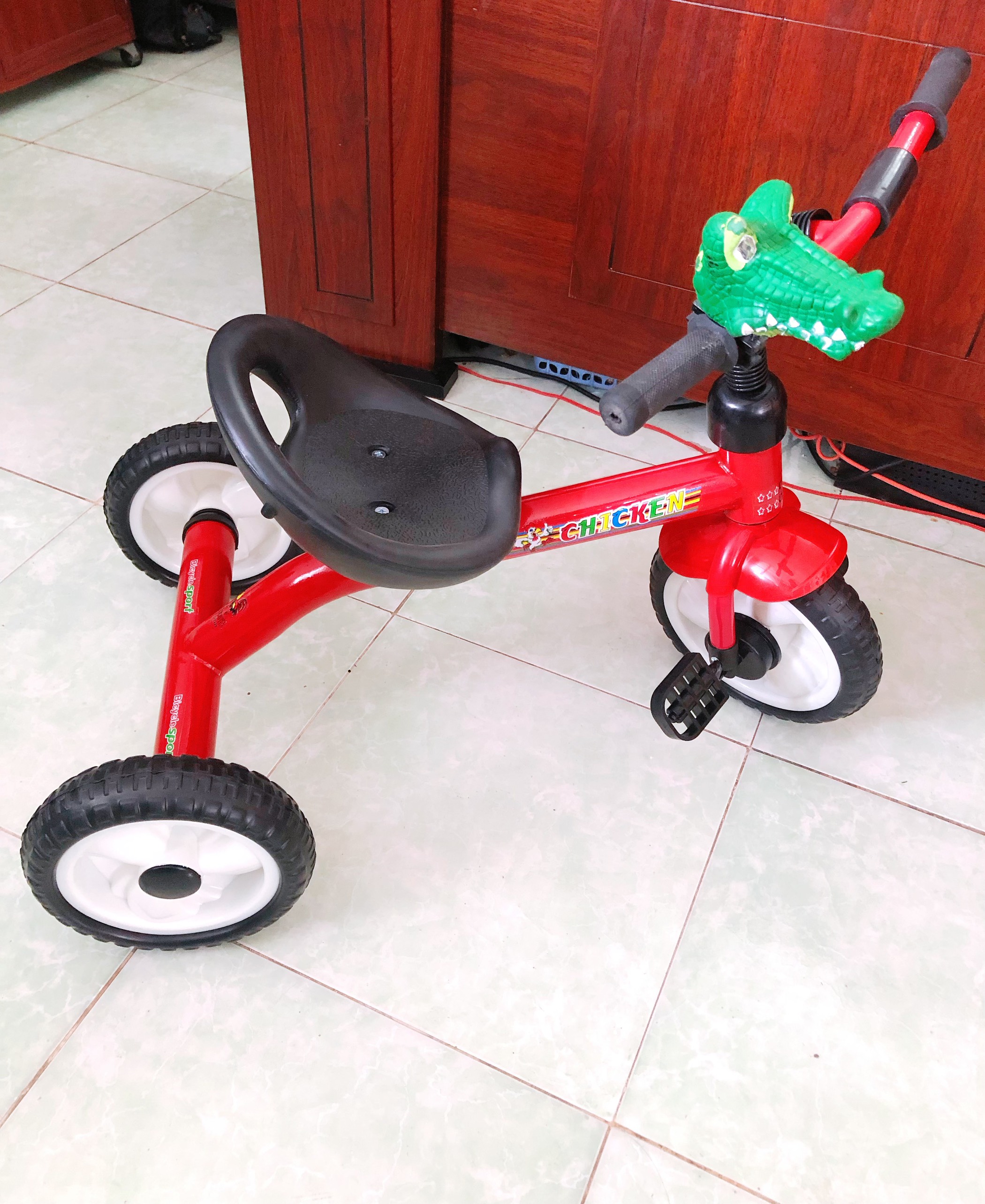 Xe 3 bánh đủ màu cho bé , XE 3 BÁNH THỂ THAO CHO BÉ 2-7 TUỔI , TẢI TRỌNG DƯỚI 50KG