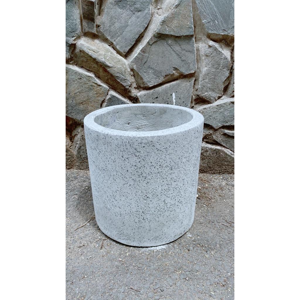 Chậu Xi Măng 25x25cm chỉ giao hcm