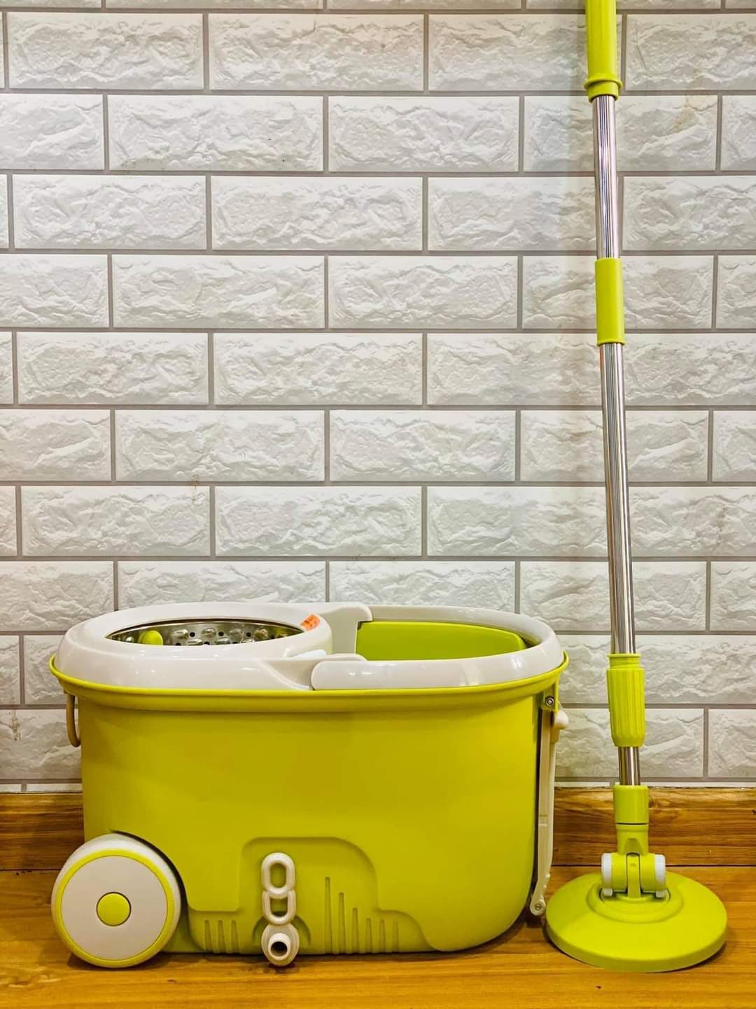 Bộ Lau Nhà Xoay Tay 360 độ Lồng Vắt Bằng Inox Cao Cấp Mop L003