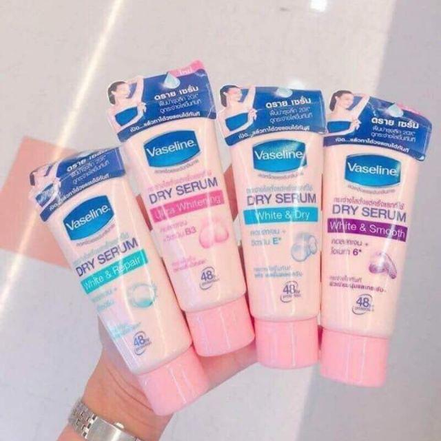 Dưỡng trắng nách Vasaline
