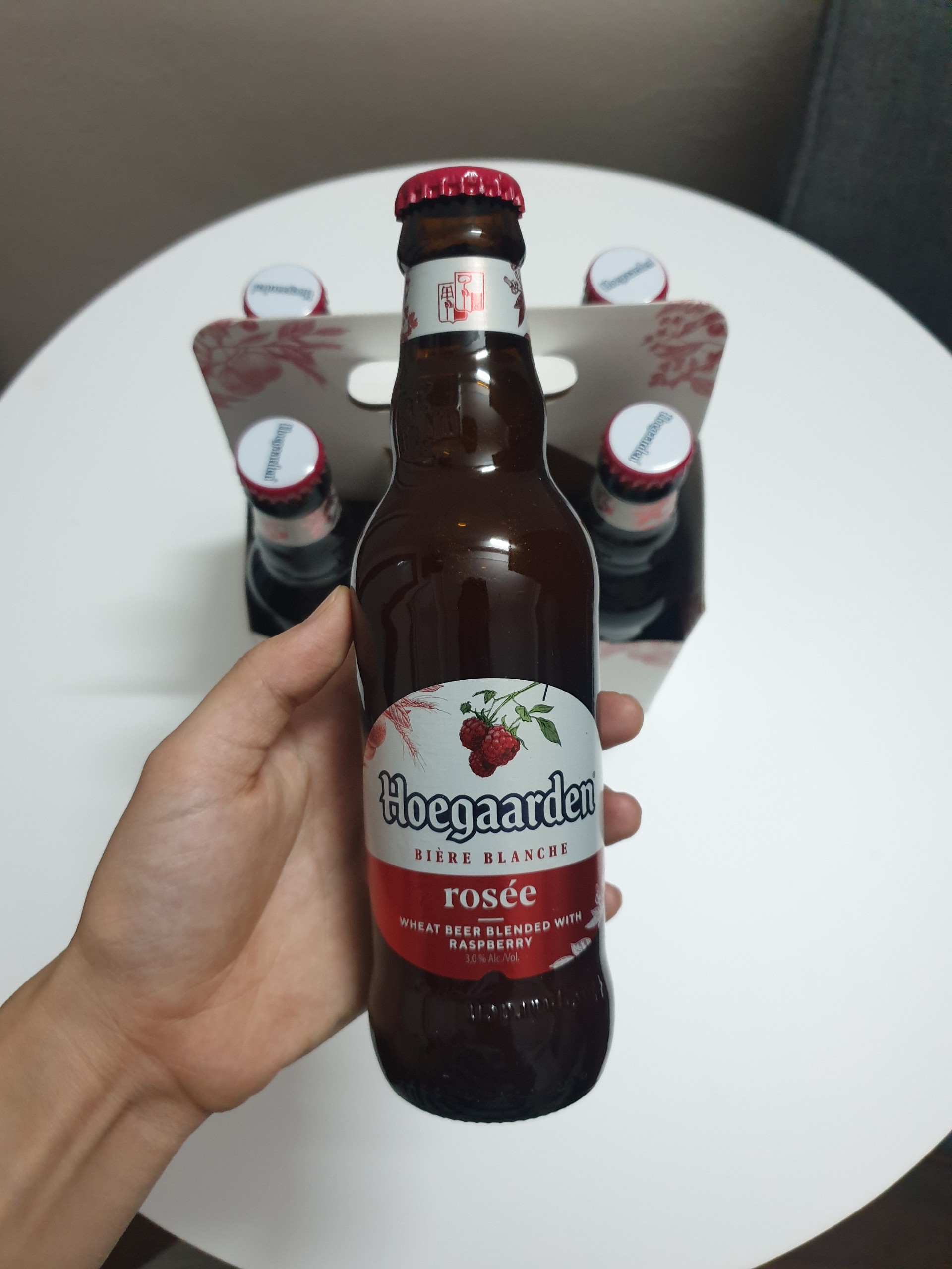 Chai bia lẻ Hoegaarden Rosée 248ml dùng thử