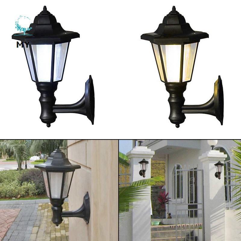 Đèn LED năng lượng mặt trời chống nước gắn tường trang trí