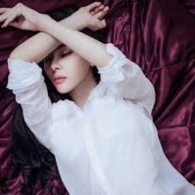 Bộ Ga Gối Phi Lụa 4 Món Cao Cấp Lan Bedding Màu Đỏ Mận