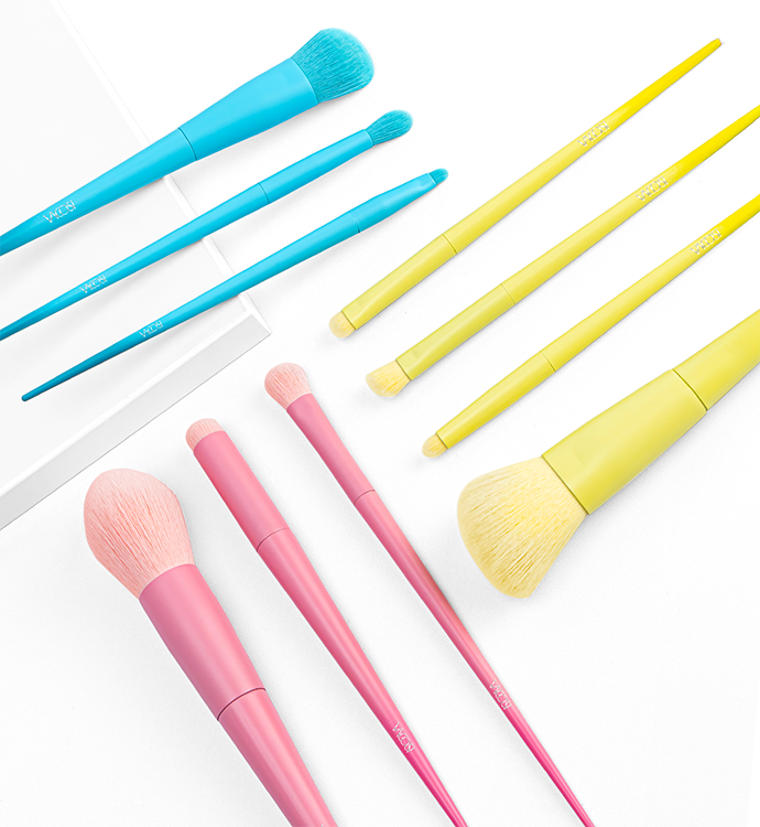 Bộ Cọ Cá Nhân 10 Cây &amp; Ví Hồng VACOSI CANDY PUFFY BRUSH SET - BC34