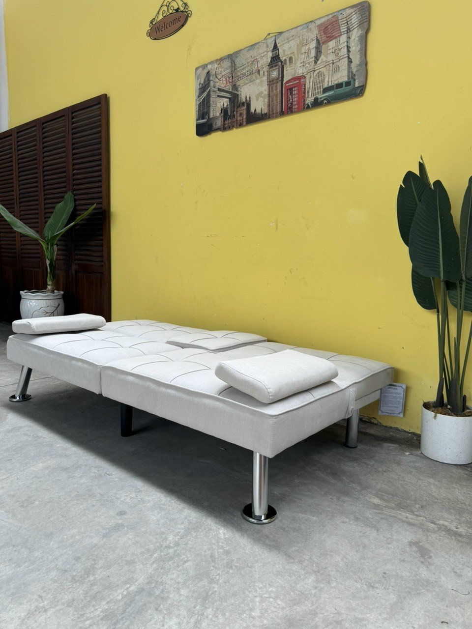Sofa bed, sofa ngã thành giường, sofa giường đa năng SM15CT Juno Sofa tích hợp ổ điện USB tiện lợi giá rẻ