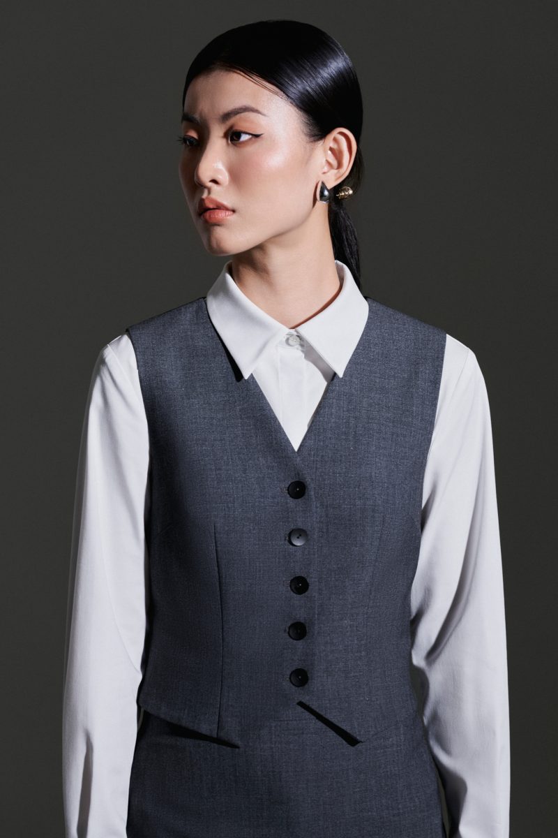 Áo gile dáng ôm cài cúc trước ZELDA màu xám chì thiết kế cao cấp WHITE CHIC