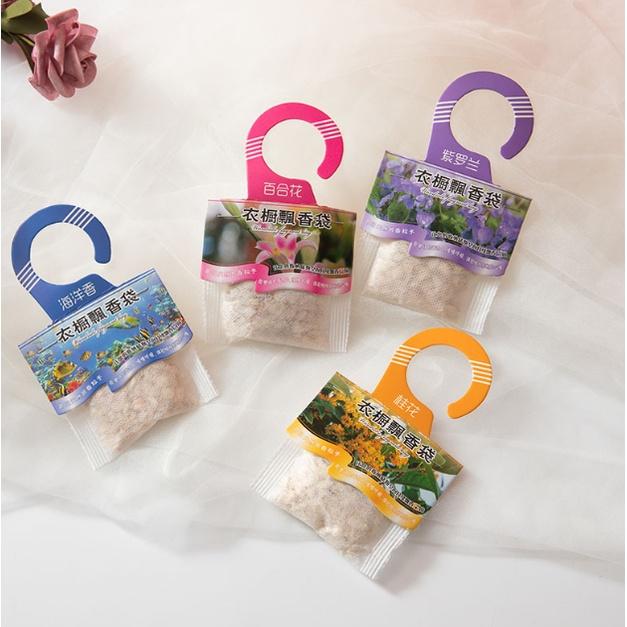 Túi thơm thảo mộc treo phòng/ treo tủ quần áo hương dịu ngọt - Túi Thơm Có Móc Treo Duashop