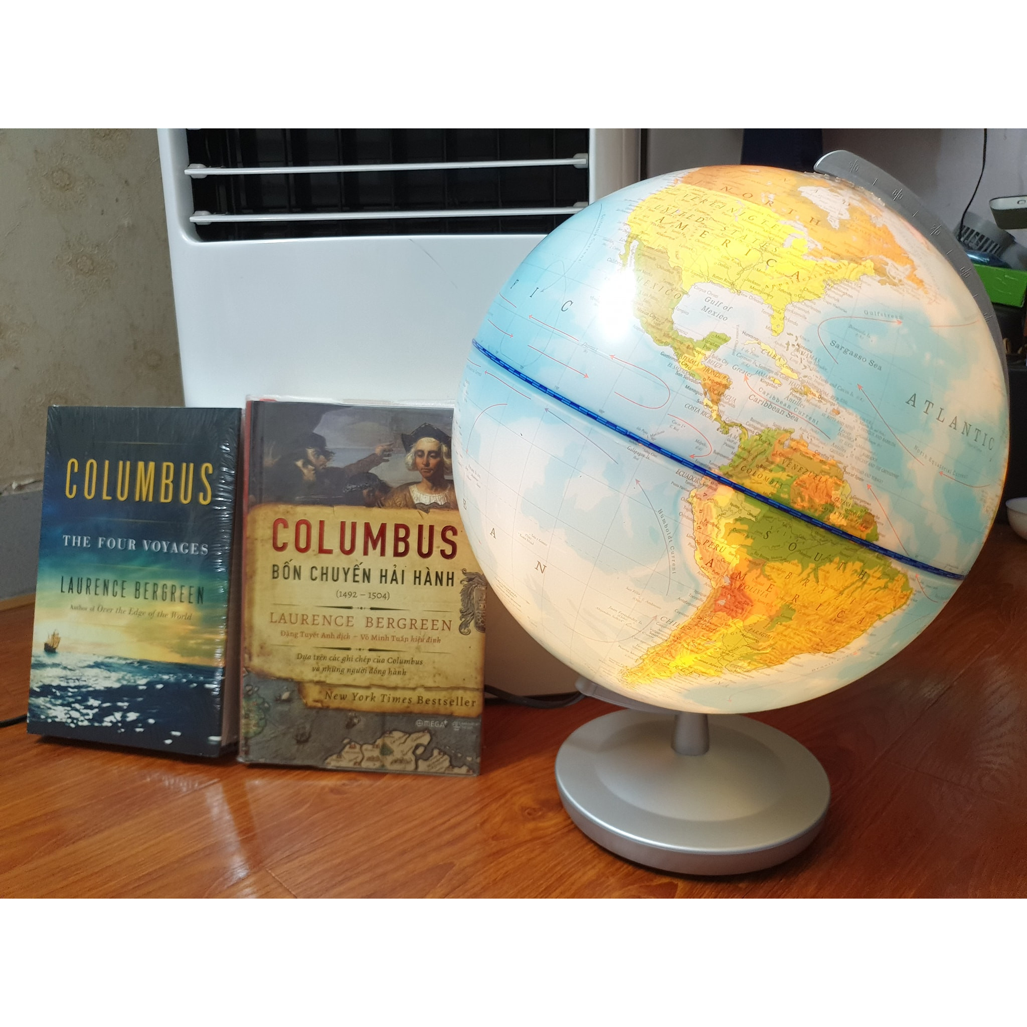 Quả địa cầu Columbus 30cm, 2 bản đồ, có đèn chiếu sáng (553011E)