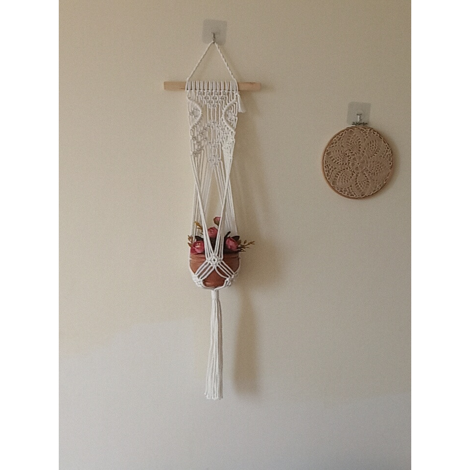 Dây treo macrame handmade và chậu gỗ hương cao cấp