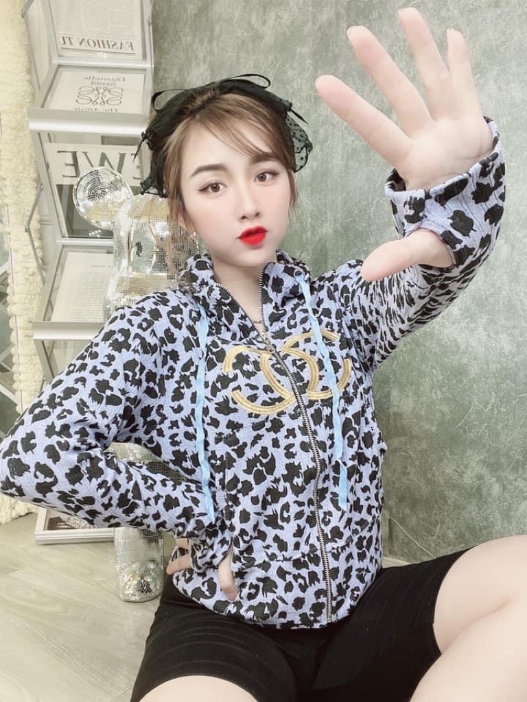 Áo Khoác Nữ Da Beo Thêu Chất Đẹp From Chuẩn