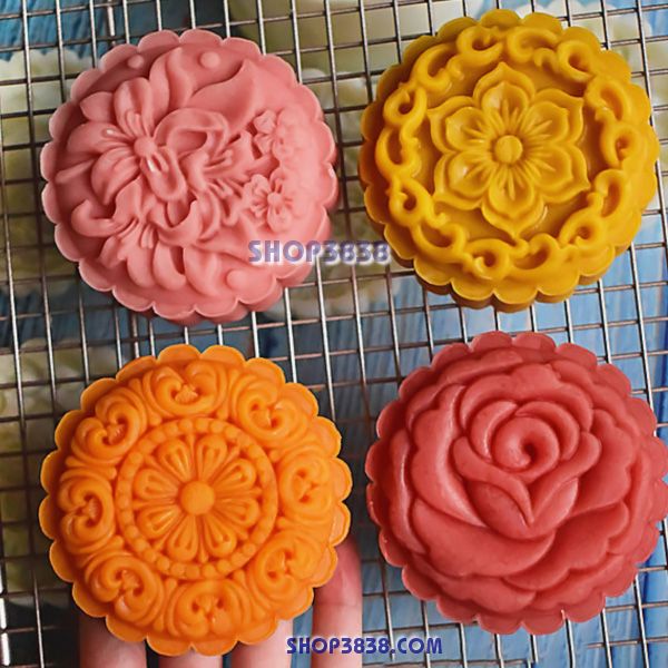 Bộ Khuôn Lò Xo Làm Bánh Trung Thu 4 Mặt 125-150-180gr Hoa Sen - Mai Cát Tường