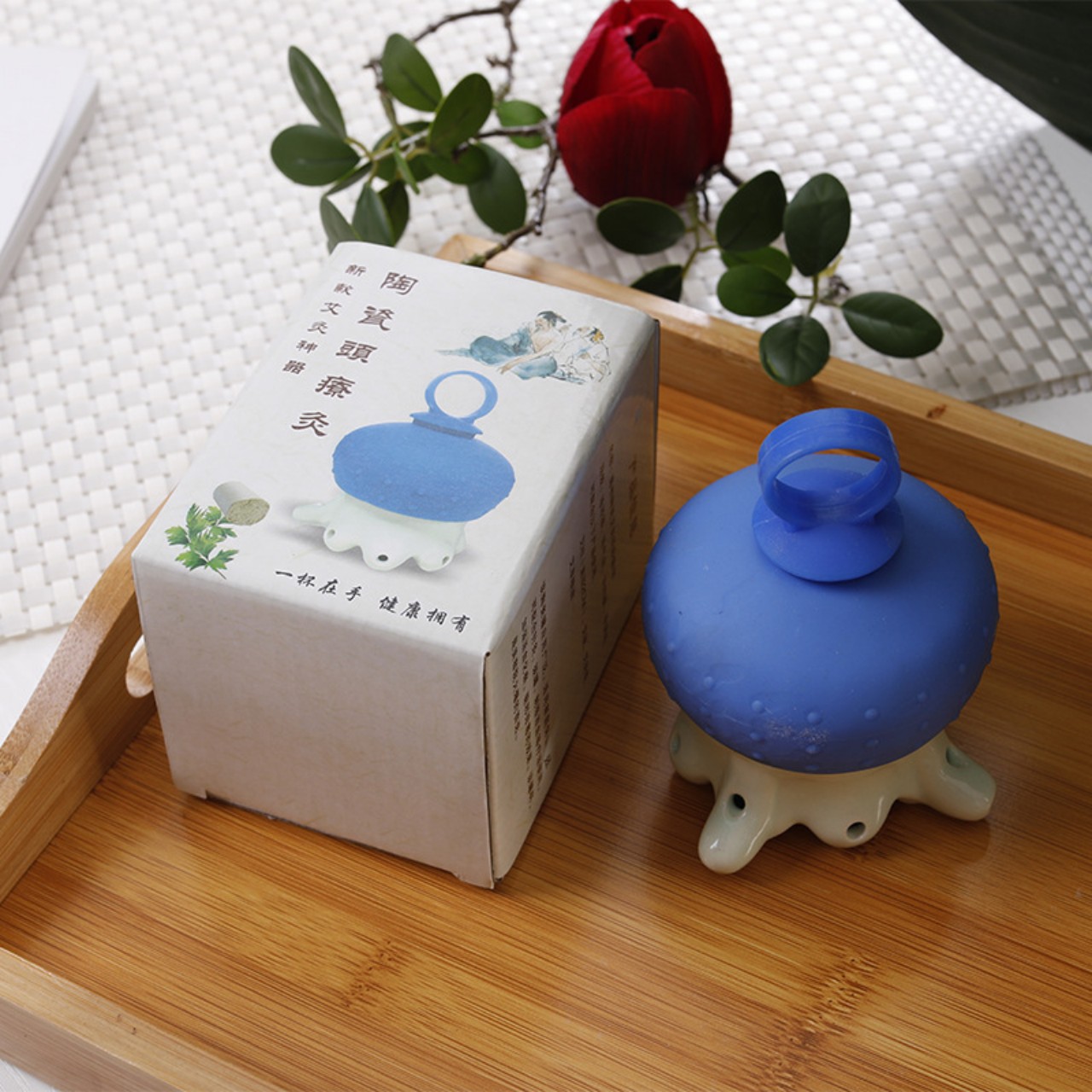 Cốc xông hơ ngải cứu massage đầu cổ vai bằng gốm sứ hình bạch tuộc
