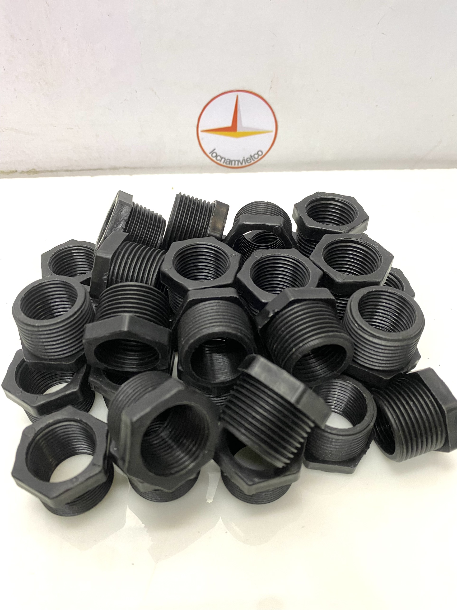 Chuyển bậc ren HDPE( ren ngoài 27 - ren trong 21 )_4 cái