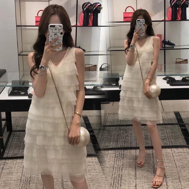 Váy ren tầng công chúa