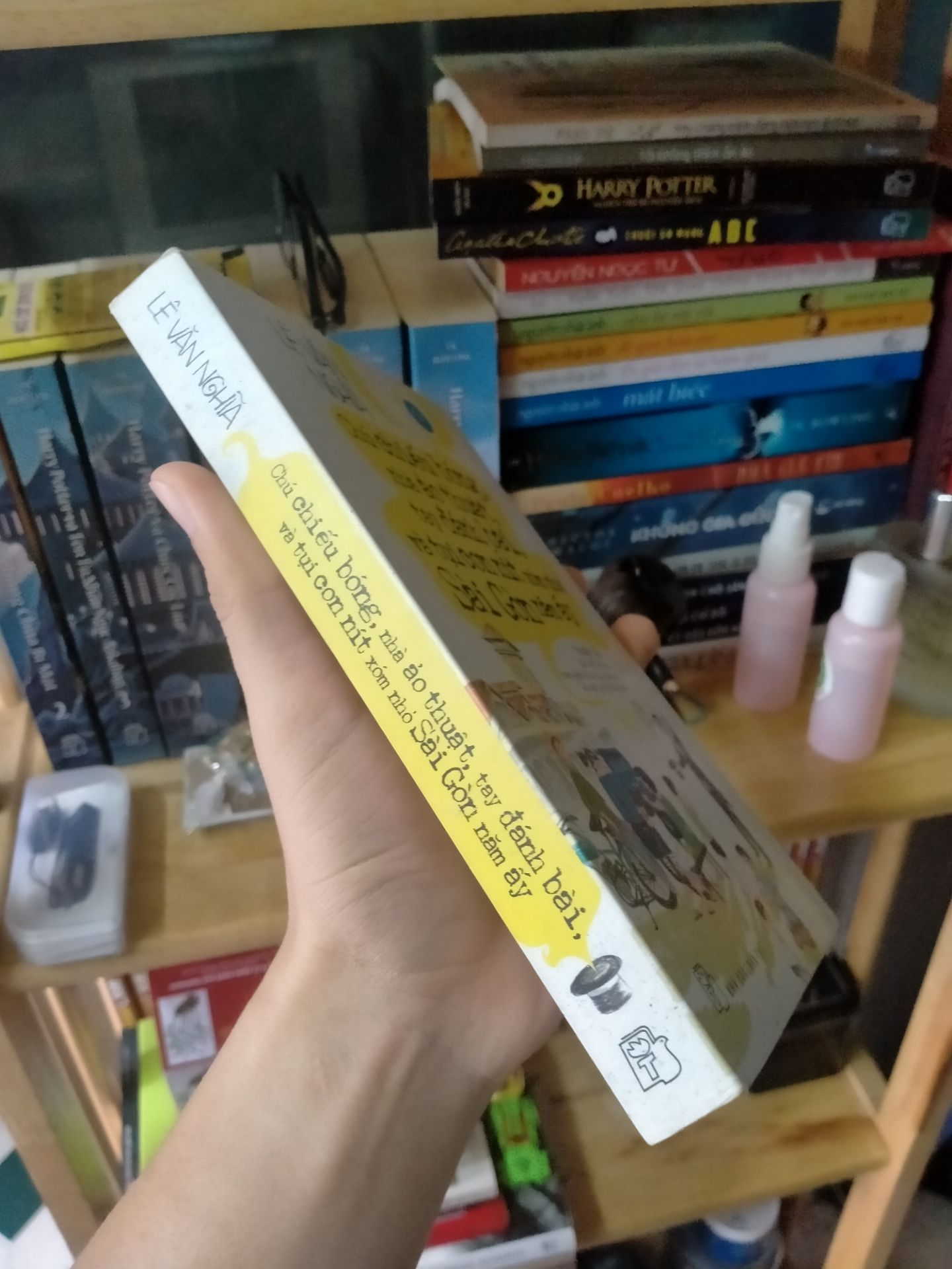 Quyển sách này đã cho em biết thêm nhiều điều mới vô cùng hấp dẫn