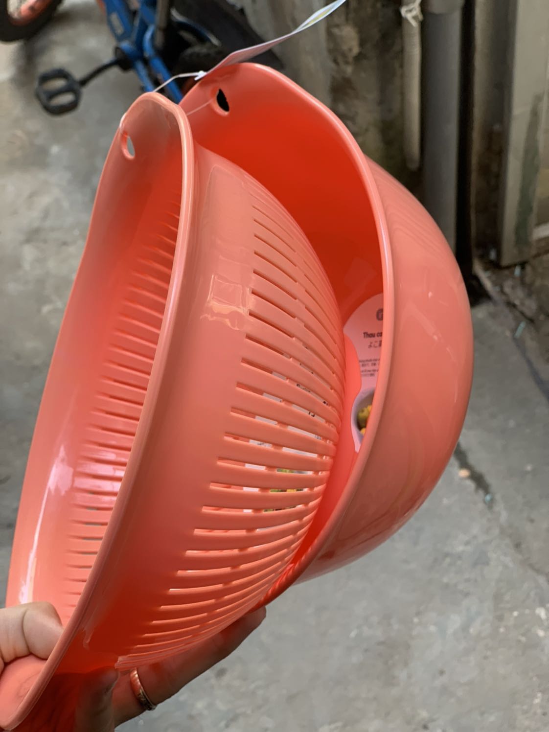 Màu cam hồng này thì miễn chê rồi, suze 23 này nhỏ xinh trông rất hay ho, mình rất hài lòng về dòng sản phẩm này