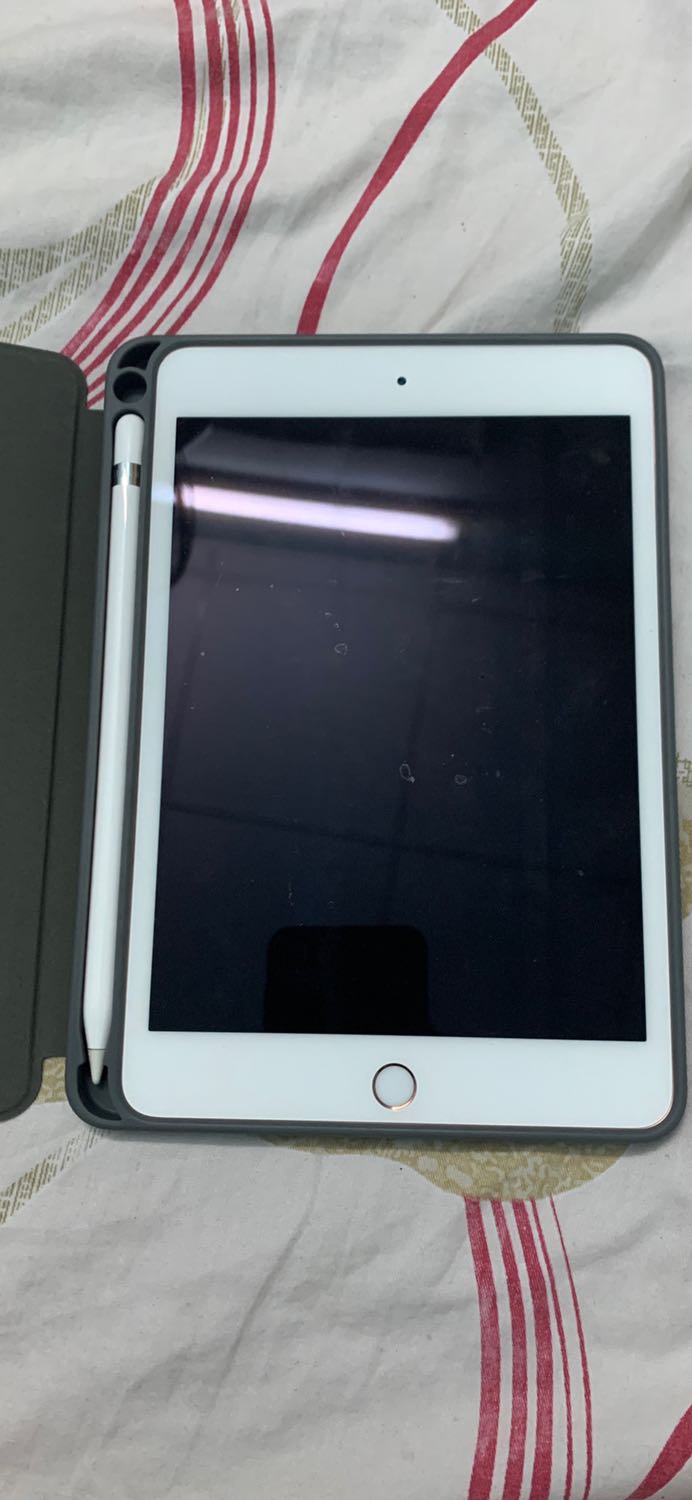 Sản phẩm như hình shop đăng. Vật liệu cảm thấy tốt và tinh tế. Thanks