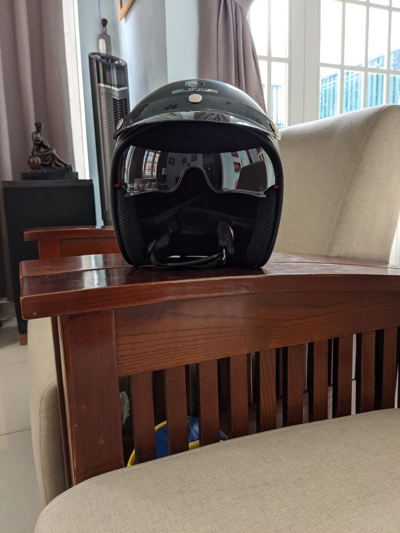 nhận hàng nhanh hơn dự kiến.Cho xem hàng trước khi nhận.Hàng đúng như yêu cầu.