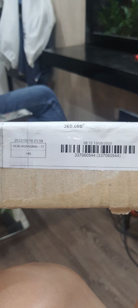 tôi mua combo 3 hôp kem lạnh xoa bóp hàn quốc giá 96k. gui cho tôi dc 1 hộp. mà thu 360k